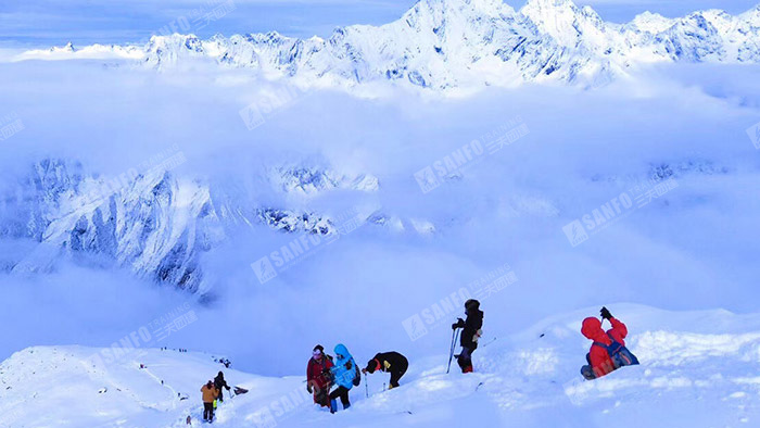 三夫团建-雪山之旅