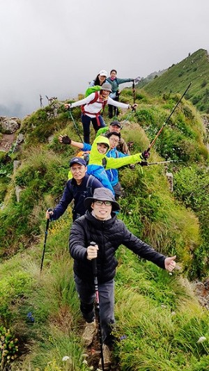 三夫团建-登山团建活动